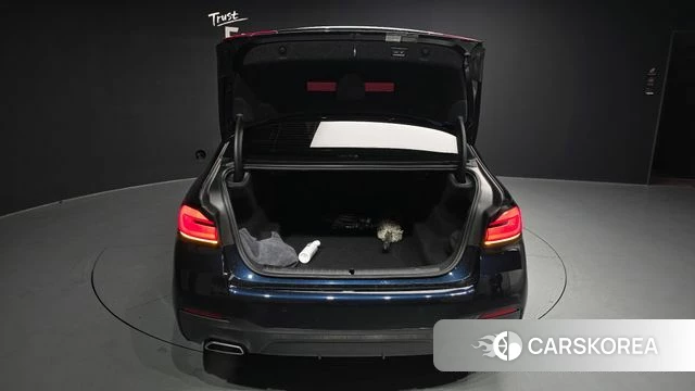 BMW 5 Series (G30) id 4201303 из Кореи 11