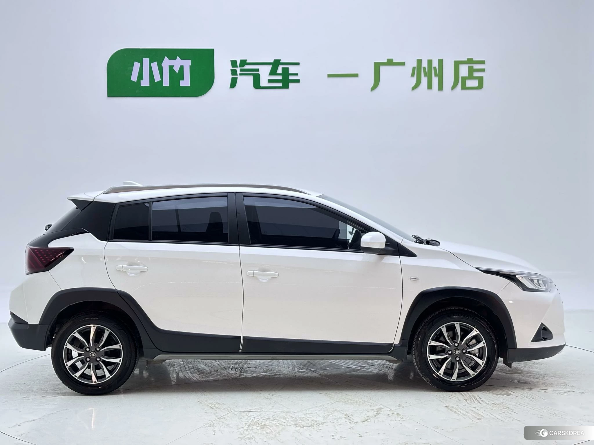 Toyota Yaris L id 4515031 из Китая 11