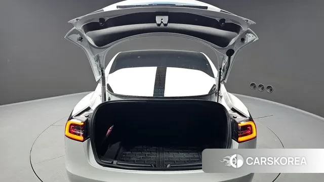 Tesla Model 3 id 3218752 из Кореи 11