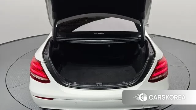 Mercedes-Benz E-Class W213 id 3302783 из Кореи 11