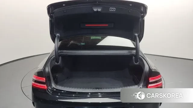 Genesis Electrified G80 (RG3) id 3426795 из Кореи 11