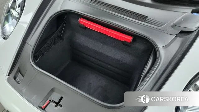 Porsche 911(992) id 3689576 из Кореи 11