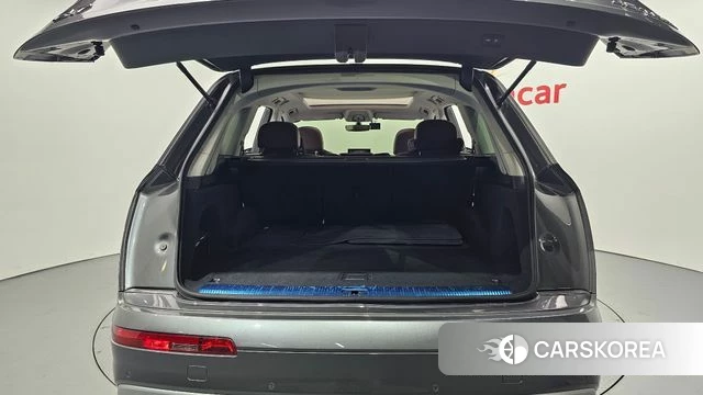 Audi Q7 (4M) id 4581555 из Кореи 11