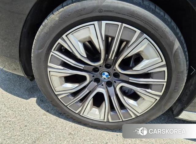 BMW 7 Series (G70) id 4463124 из Кореи 11