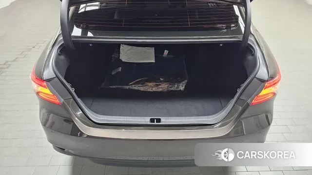 Toyota Camry (XV70) id 3531106 из Кореи 11