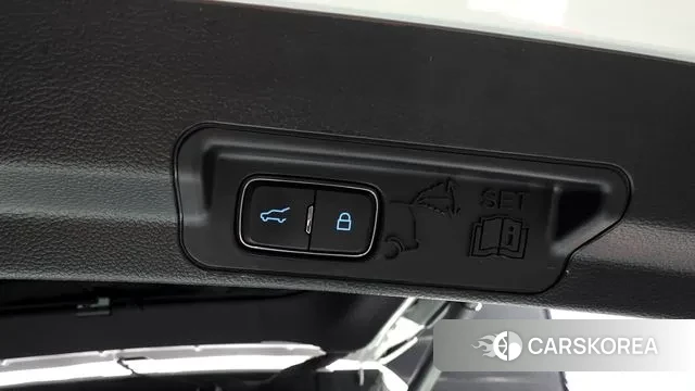 Ford Explorer 6th Generation id 3018207 из Кореи 11