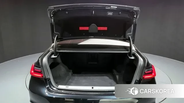 BMW 7 Series (G11) id 3054393 из Кореи 11