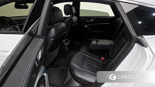 Audi A7 (4K) id 2902340 из Кореи 11