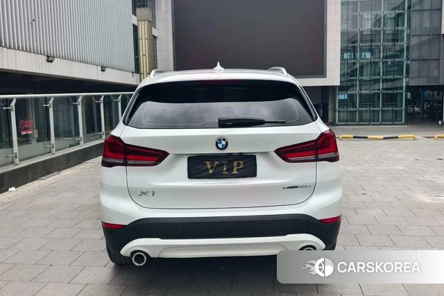 BMW X1 id 4215584 из Китая 11