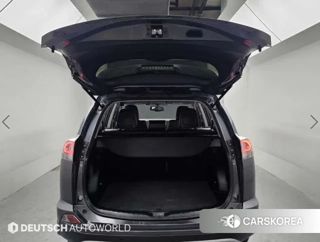 Toyota RAV4 id 3748754 из Кореи 11