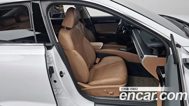 Hyundai Grandeur (GN7) id 2527268 из Кореи 11