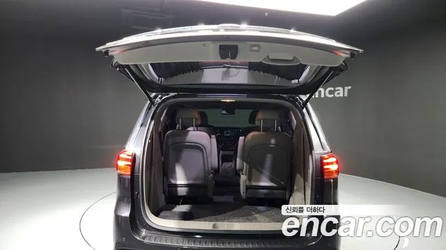 Kia The New Carnival id 2711569 из Кореи 11