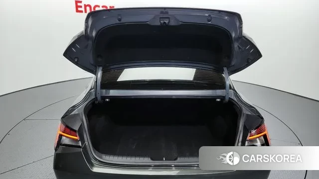 Hyundai Avante Hybrid (CN7) id 3621752 из Кореи 11