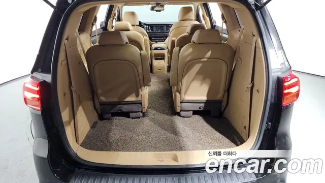 Kia The New Carnival id 2379637 из Кореи 11