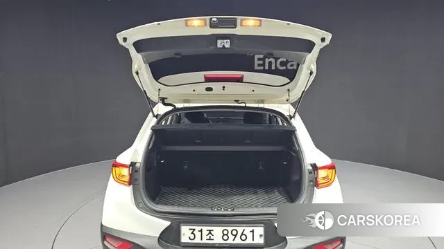 Kia Stonic id 3505343 из Кореи 11