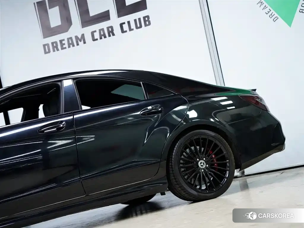 Mercedes-Benz CLS AMG id 4577747 из Китая 11