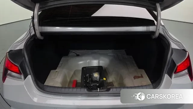 Hyundai Avante (CN7) id 3525357 из Кореи 11