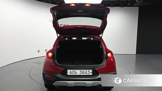 Kia Stonic id 4708759 из Кореи 11