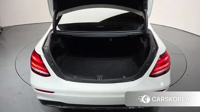 Mercedes-Benz E-Class W213 id 3060436 из Кореи 11