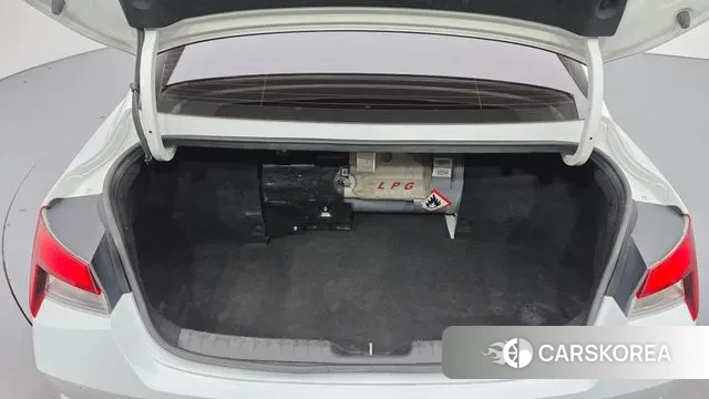 Hyundai Avante (CN7) id 3503288 из Кореи 11