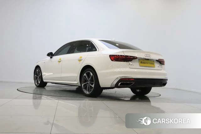 Audi A4L id 4348386 из Китая 11