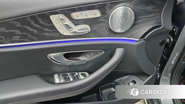 Mercedes-Benz E-Class W213 id 4742089 из Кореи 11