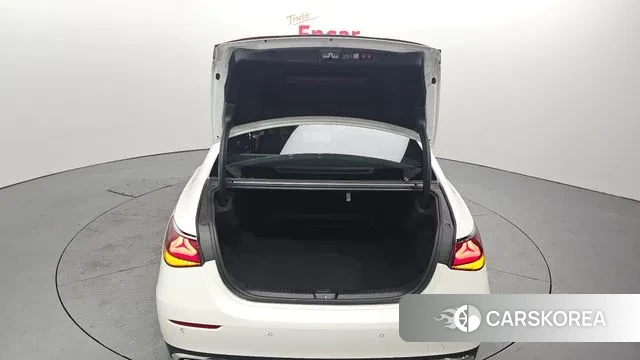 Mercedes-Benz E-Class W214 id 3619699 из Кореи 11