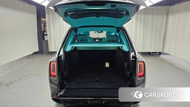 Rolls-Royce Cullinan id 4397483 из Кореи 11