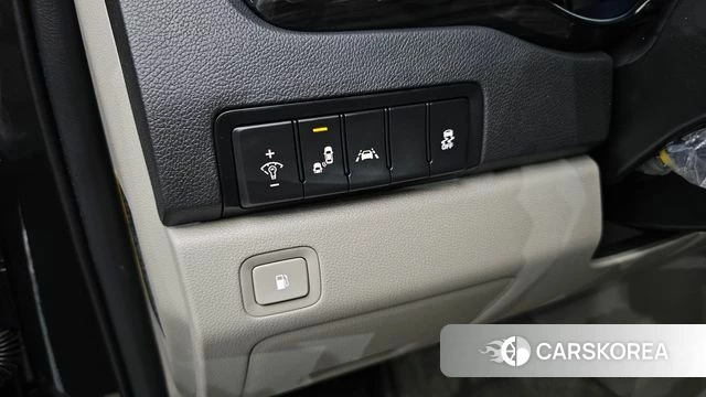 Kia The New Carnival id 4765097 из Кореи 11