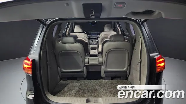 Kia The New Carnival id 2312856 из Кореи 11