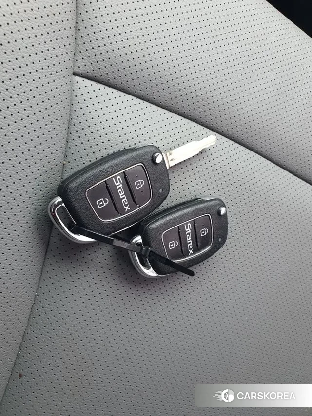 Hyundai The New Grand Starex id 2891301 из Кореи 11