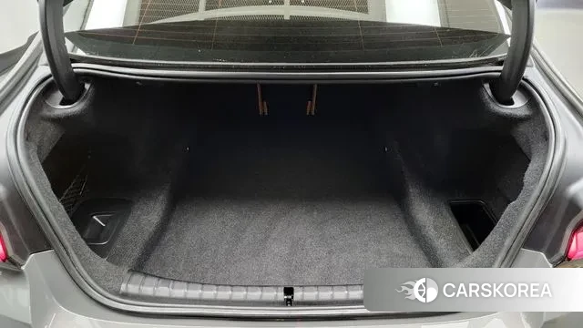 BMW 5 Series (G30) id 3438212 из Кореи 11