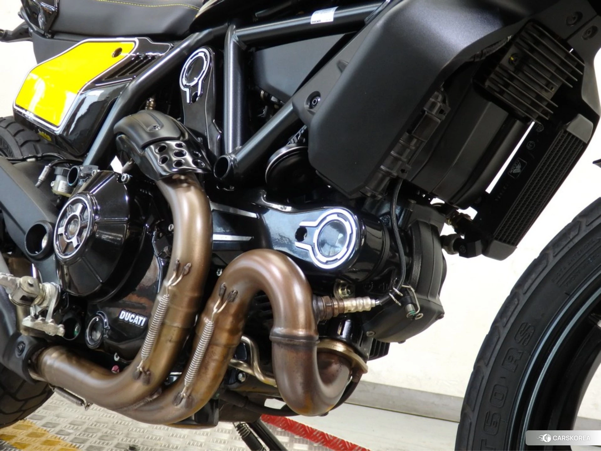 Ducati SCRAMBLER FULL THROTTLE id 3951838 из Японии 11
