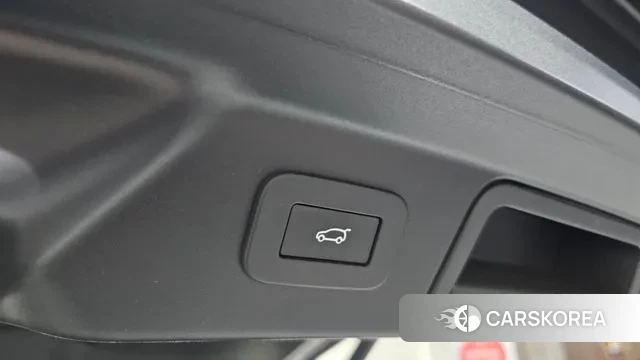 Land Rover Range Rover Velar id 3624396 из Кореи 11