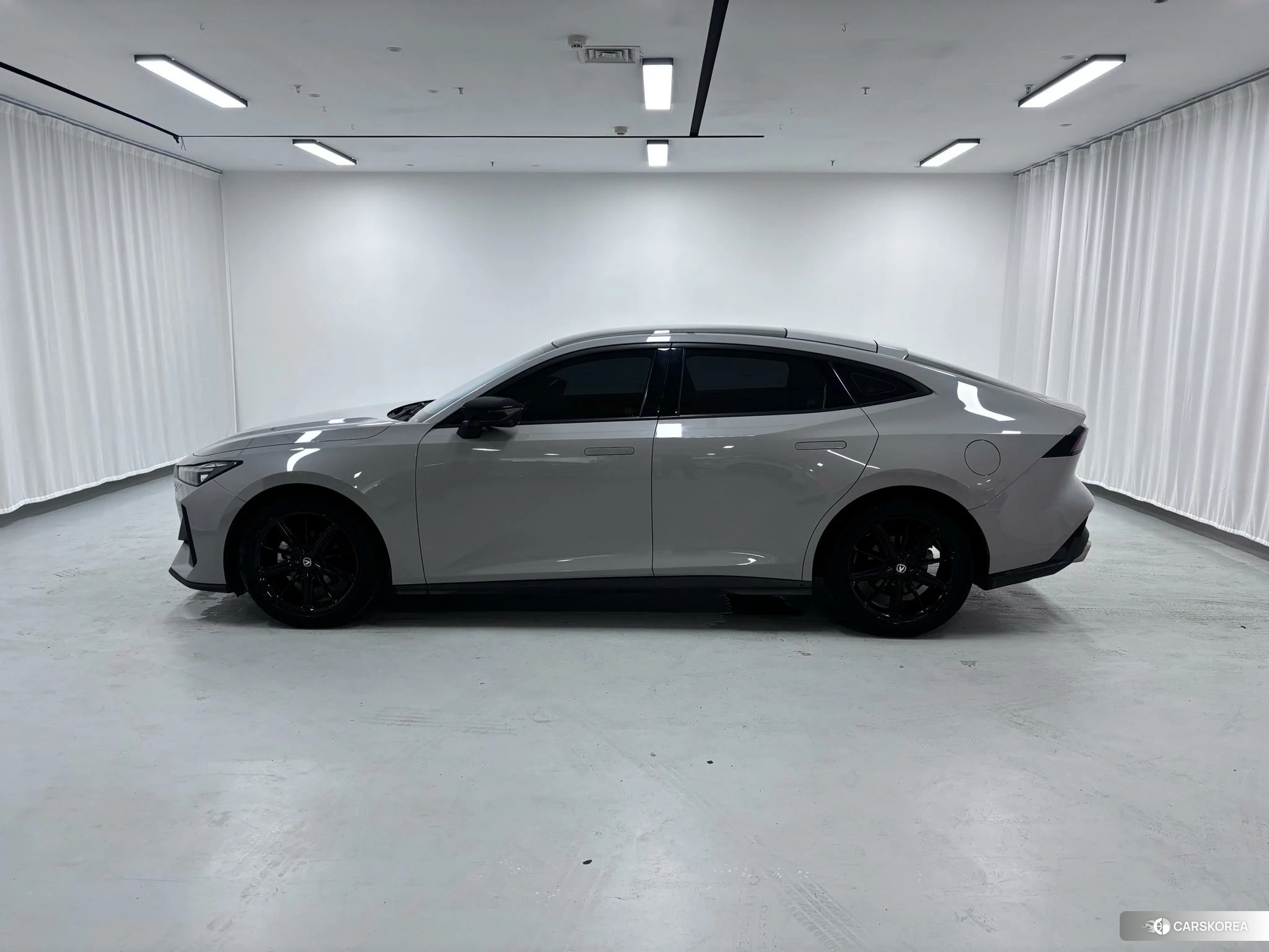 Chang'an UNI-V id 4479755 из Китая 11