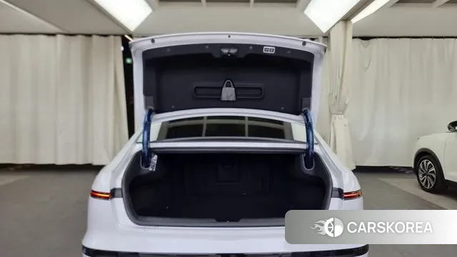 Hyundai Grandeur (GN7) id 3348251 из Кореи 11