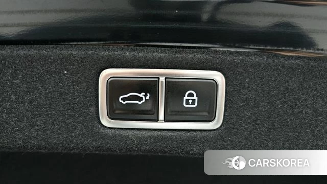 Hyundai Grandeur (GN7) id 3798687 из Кореи 11