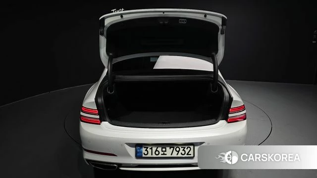 Genesis G80 (RG3) id 4330397 из Кореи 11