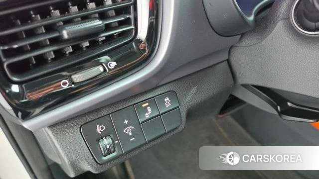 Kia Stonic id 4732617 из Кореи 11