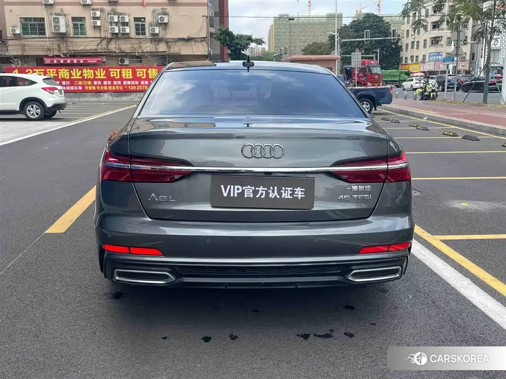 Audi A6L id 4547557 из Китая 11