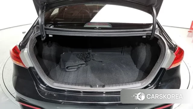 Hyundai Avante AD id 2908191 из Кореи 11