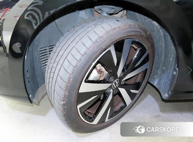 Volkswagen Golf 8th Generation id 4590205 из Кореи 11