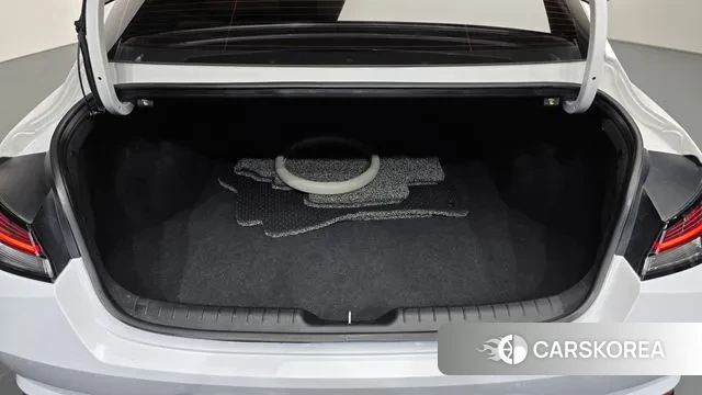 Hyundai Avante (CN7) id 3529528 из Кореи 11