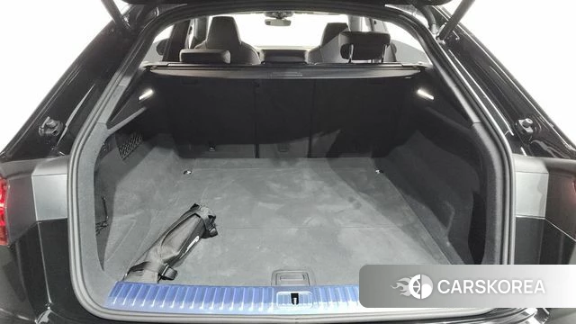 Audi Q8 (4M) id 4612111 из Кореи 11