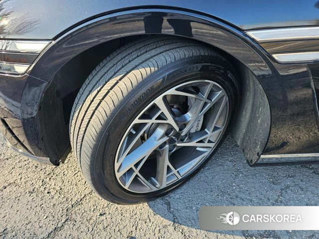 Genesis G90 (RS4) id 3792420 из Кореи 11