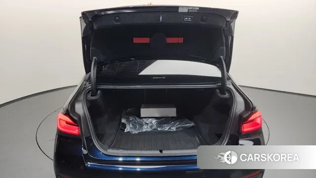 BMW 5 Series (G30) id 3401166 из Кореи 11