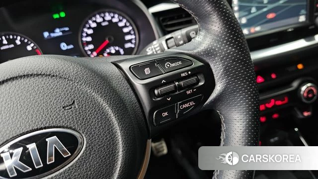 Kia Stonic id 3936021 из Кореи 11