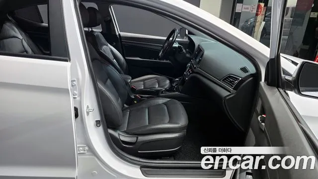 Hyundai Avante AD id 2764569 из Кореи 11