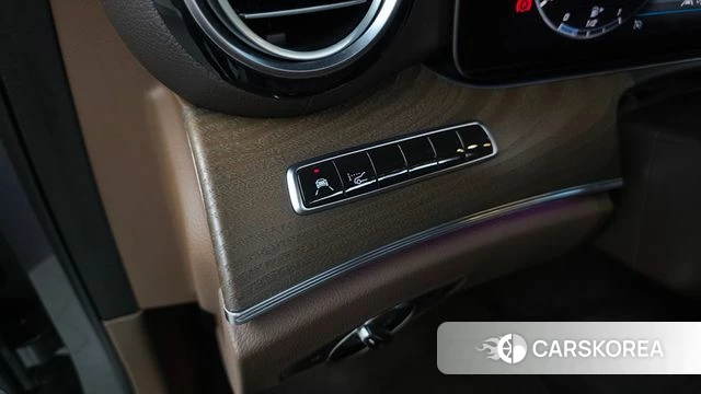 Mercedes-Benz E-Class W213 id 4482769 из Кореи 11