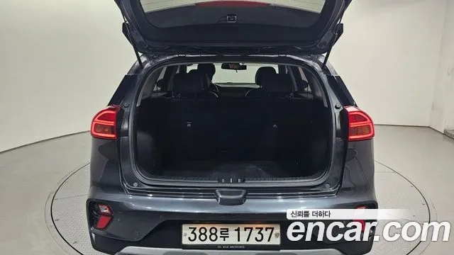 Kia The New Niro id 2907558 из Кореи 11